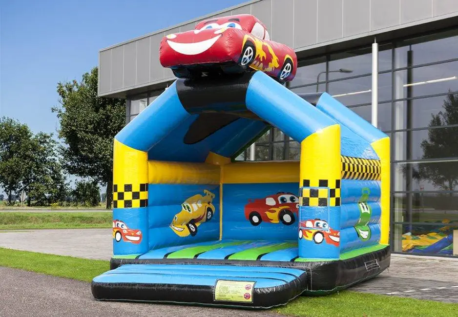 Château gonflable Cars